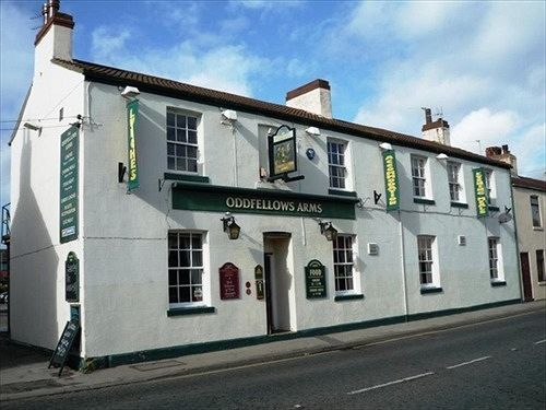 The Oddfellows Arms Sherburn in Elmet Extérieur photo